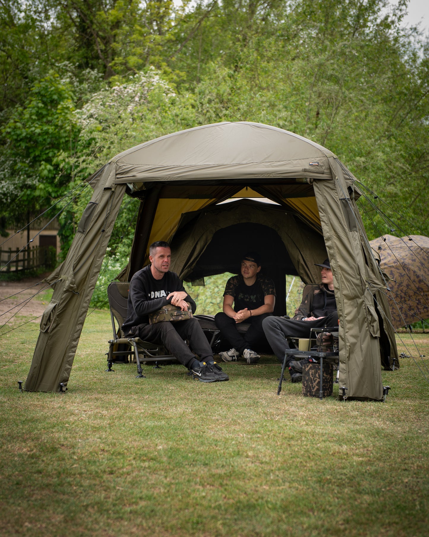 Fox Air Frame Social Shelter 2.5 x 2.5m