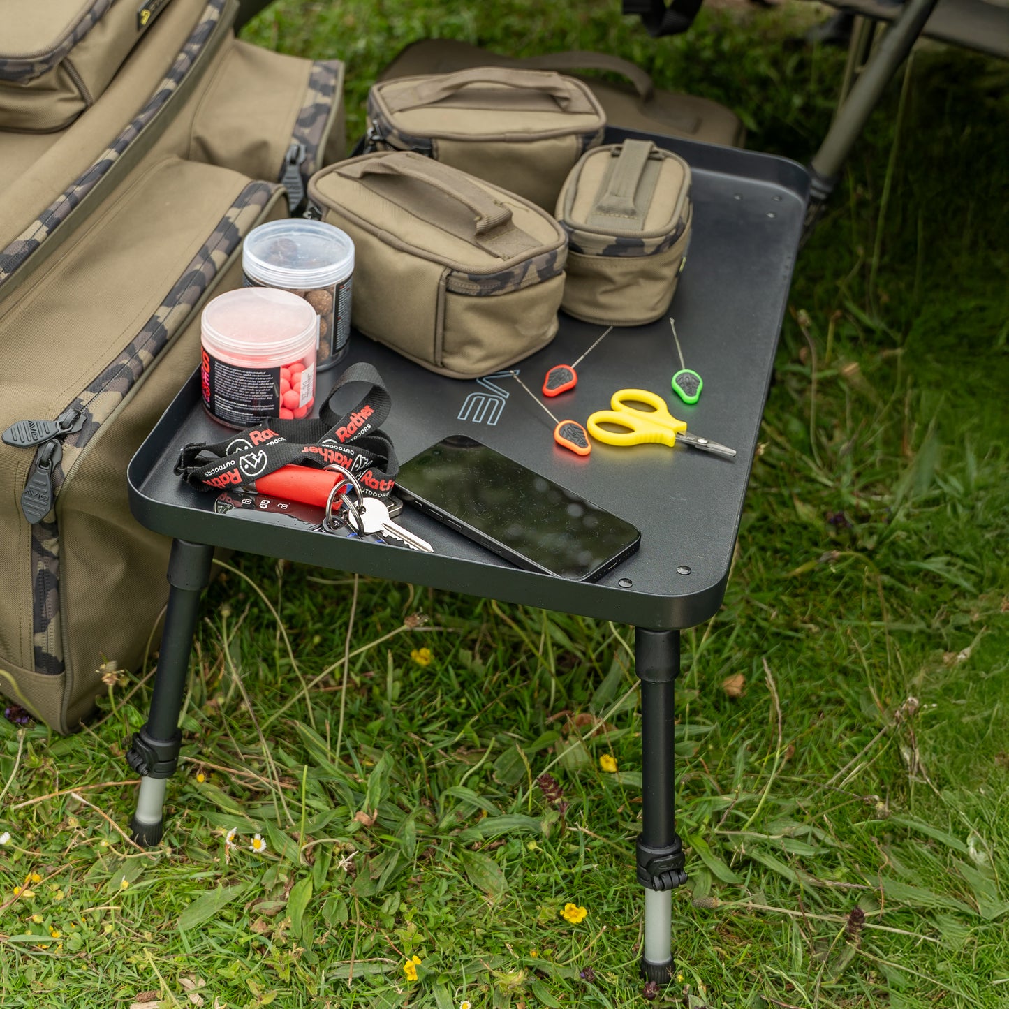 Avid Revolve Bivvy Table XL