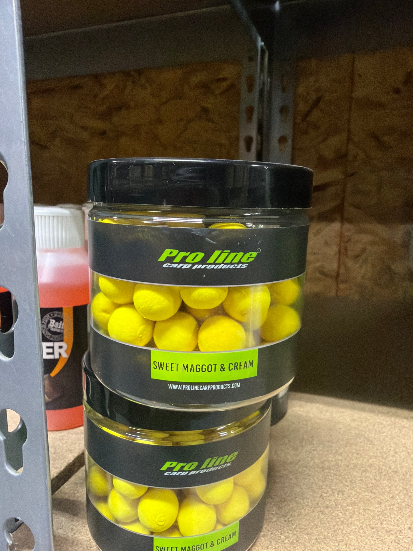 Proline Carp Products Sweet Maggot & Cream Range