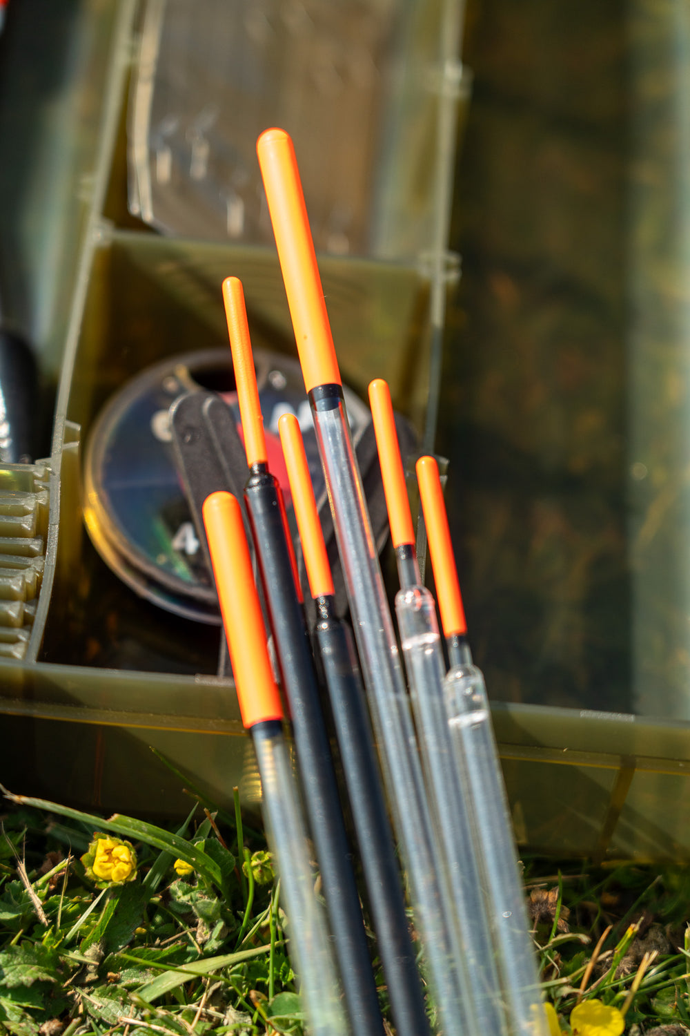 One More Cast FC Float Kit Tackle Box, mixture of floats, hooklinks, shot, disgorger etc