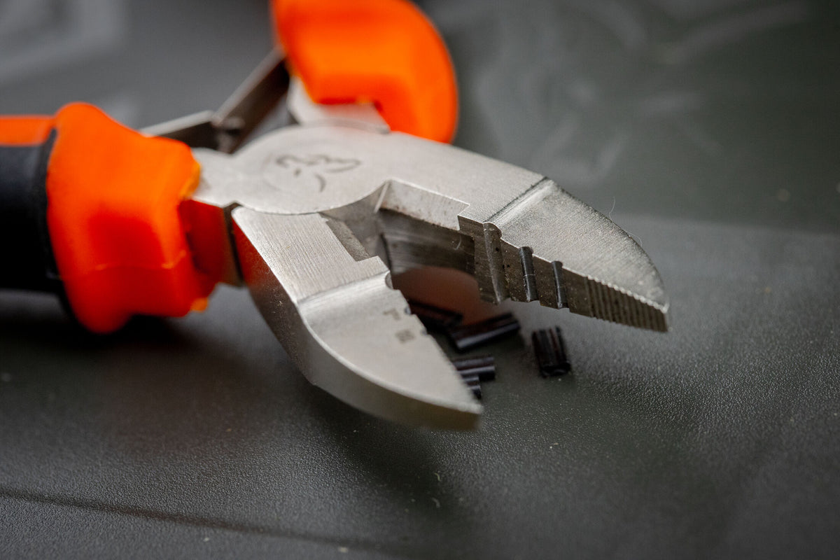 Fox Edges Crimp Pliers and Crimps