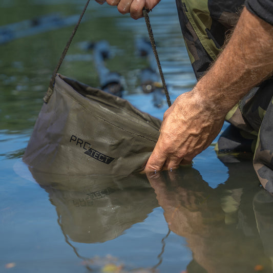 Avid PRO-Tect Water Bucket
