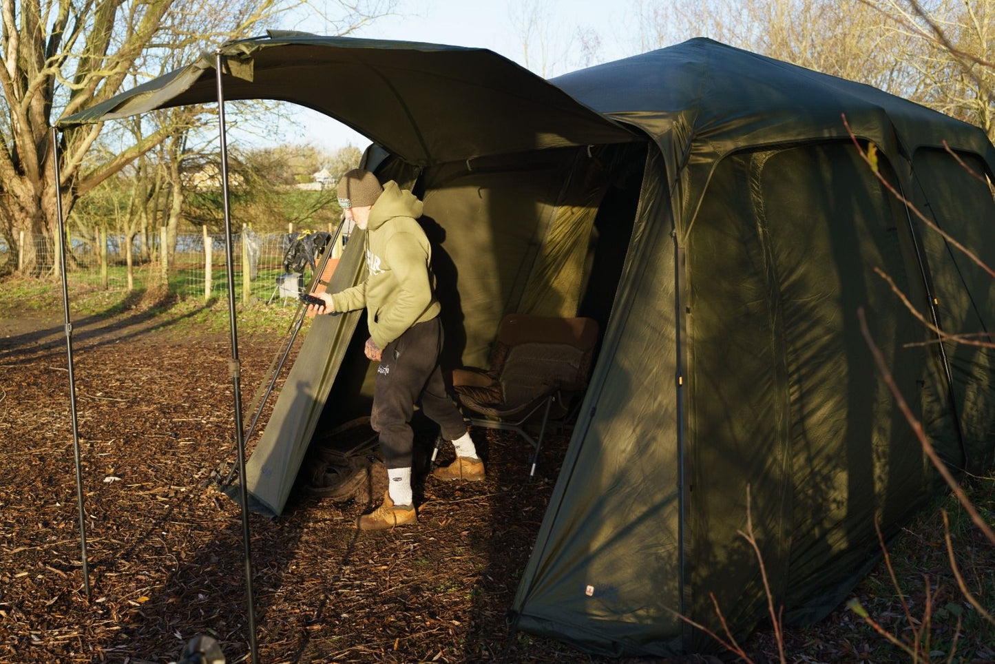 Solar Social 'The Twin' Gazebo
