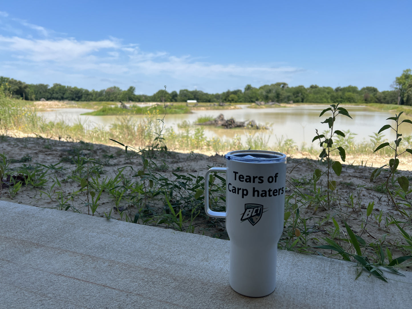 Carp Tears Travel mug with a handle