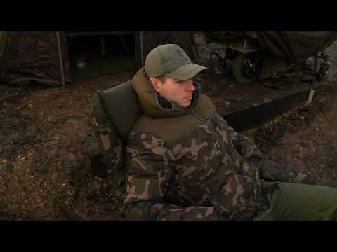 Fox Super Deluxe Arm Chair